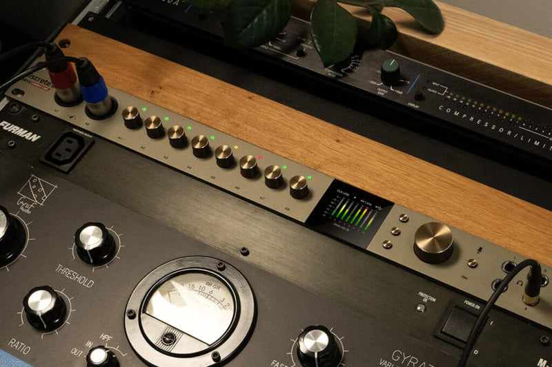 Antelope Audio’s Discrete 8 Oryx Synergy Core Interface Packs More Features for Less