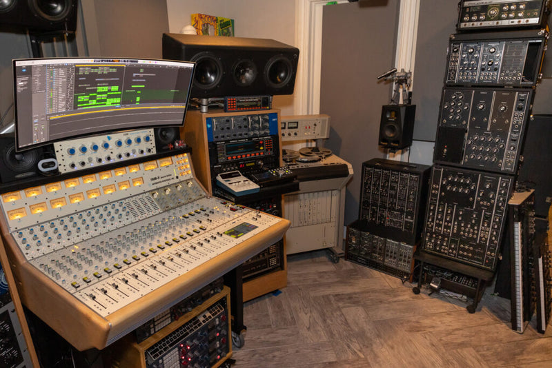 Just Blaze Upgrades Studio With New API 1608 Console