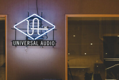 Vintage King's Inside Look At Universal Audio