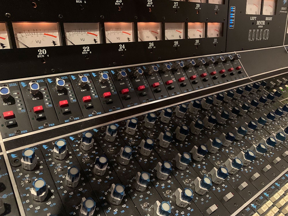 API Legacy 32 Input x 48 Monitor Console