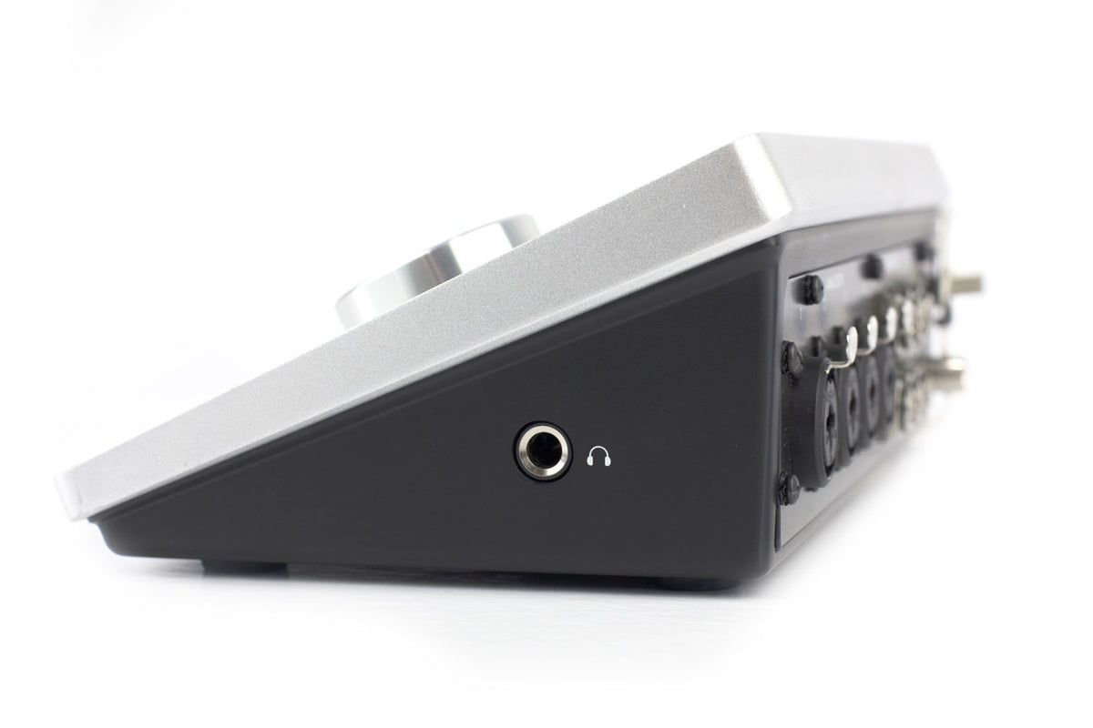 Apogee Quartet #A5N021124802655 (Used)
