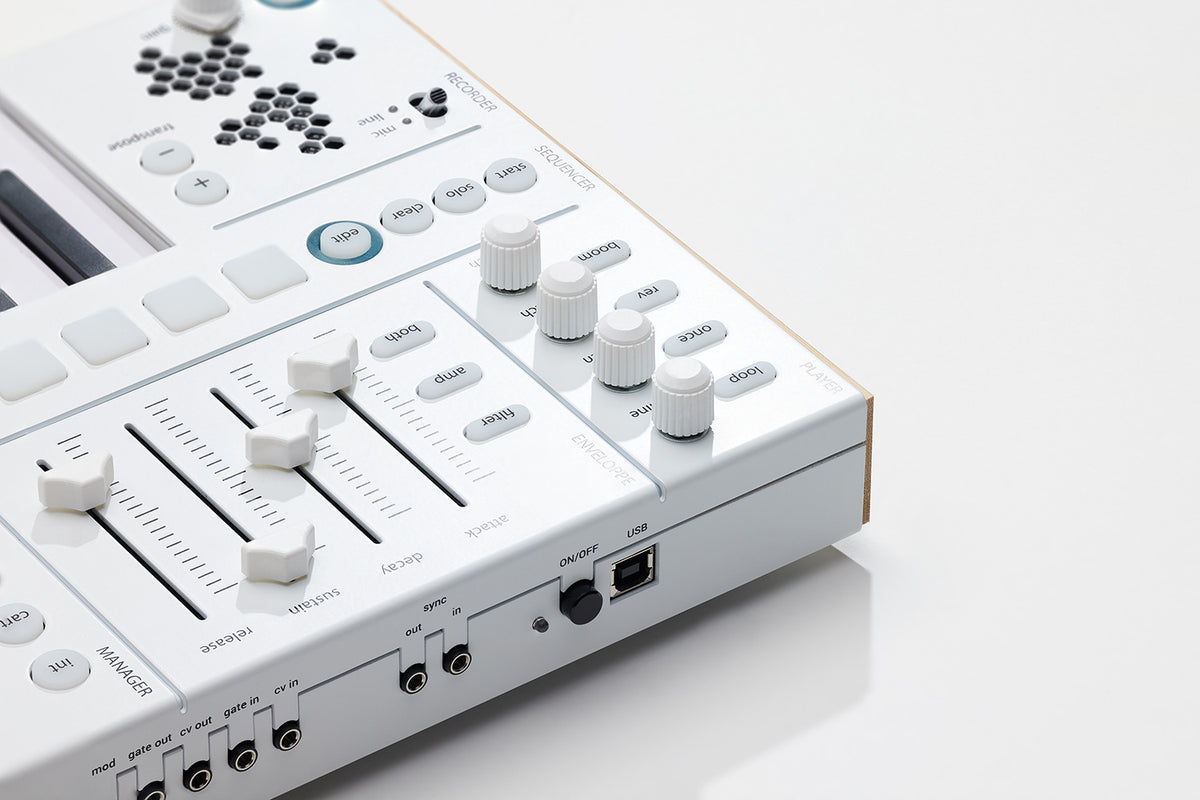 Kiviak Instruments WoFI Cloud-Connected Sampler Synthesizer (Demo Deal)