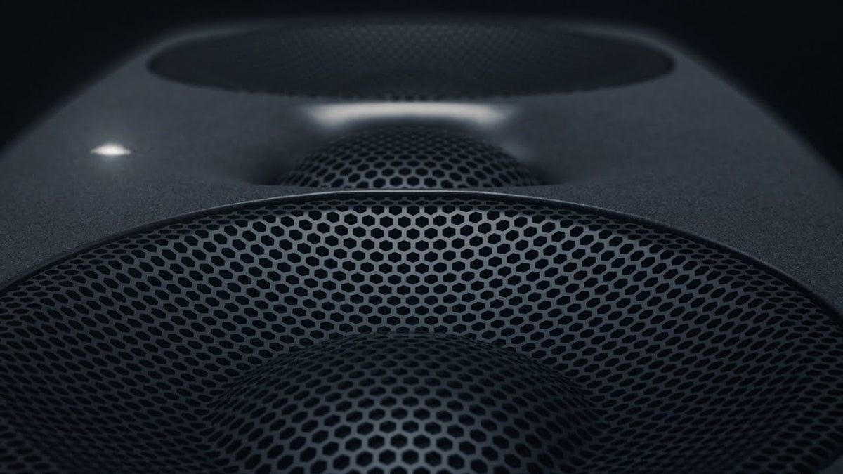 IK Multimedia iLoud MTM Monitor - Single
