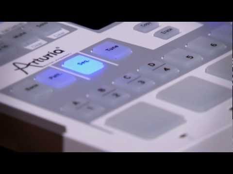 Arturia SparkLE Hybrid Drum Machine