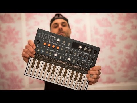 Arturia MicroFreak Hybrid Synthesizer