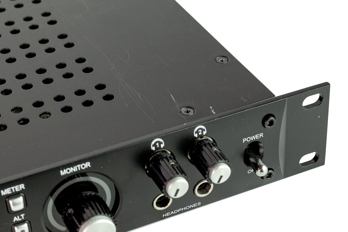 Universal Audio Apollo 8 QUAD #9000152 (Used)